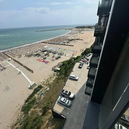 Armonia Valurilor ,beachfront Dream アパート