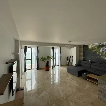 アパート Armonia Valurilor ,beachfront Dream